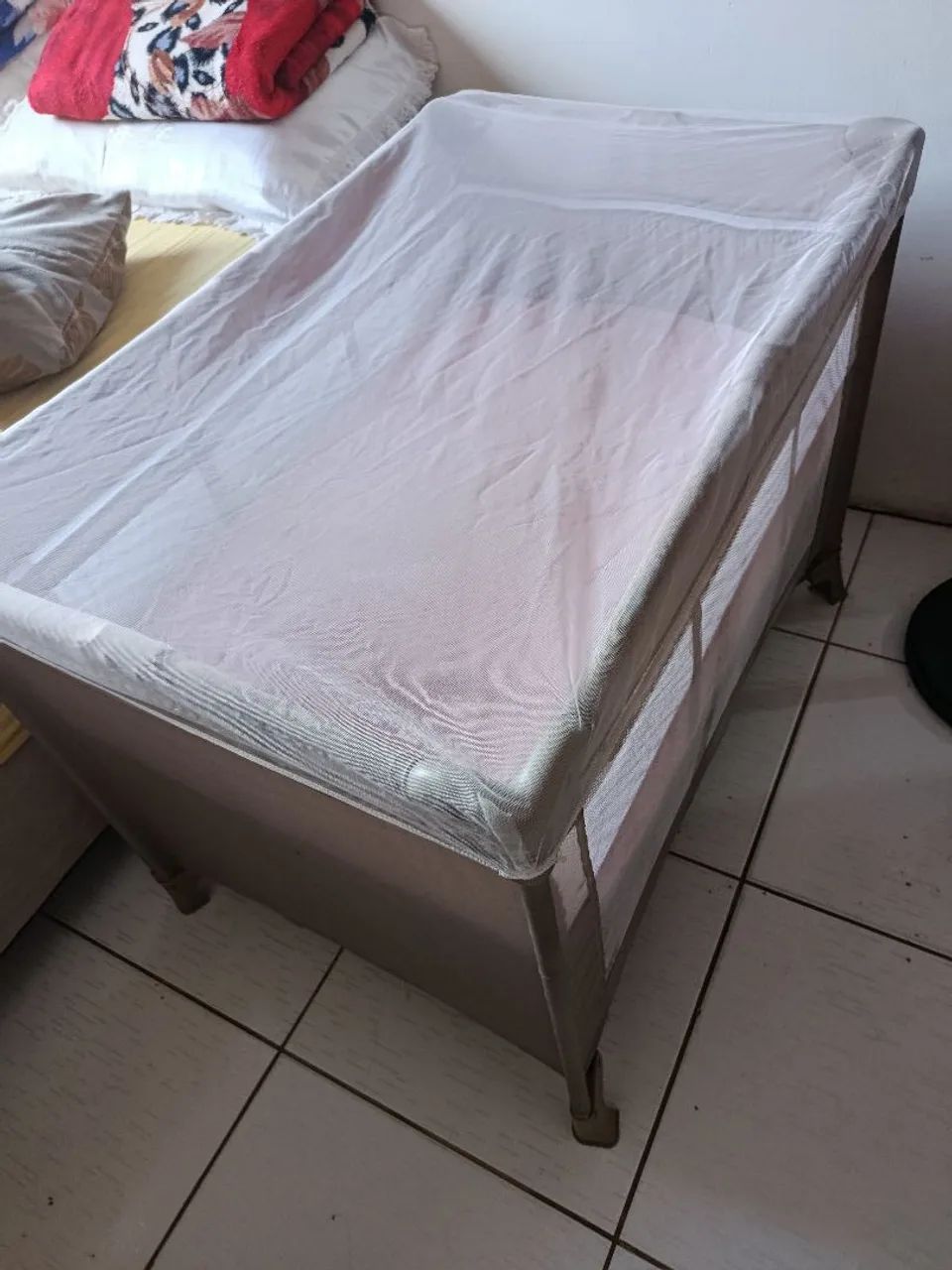 Berço desmontável 