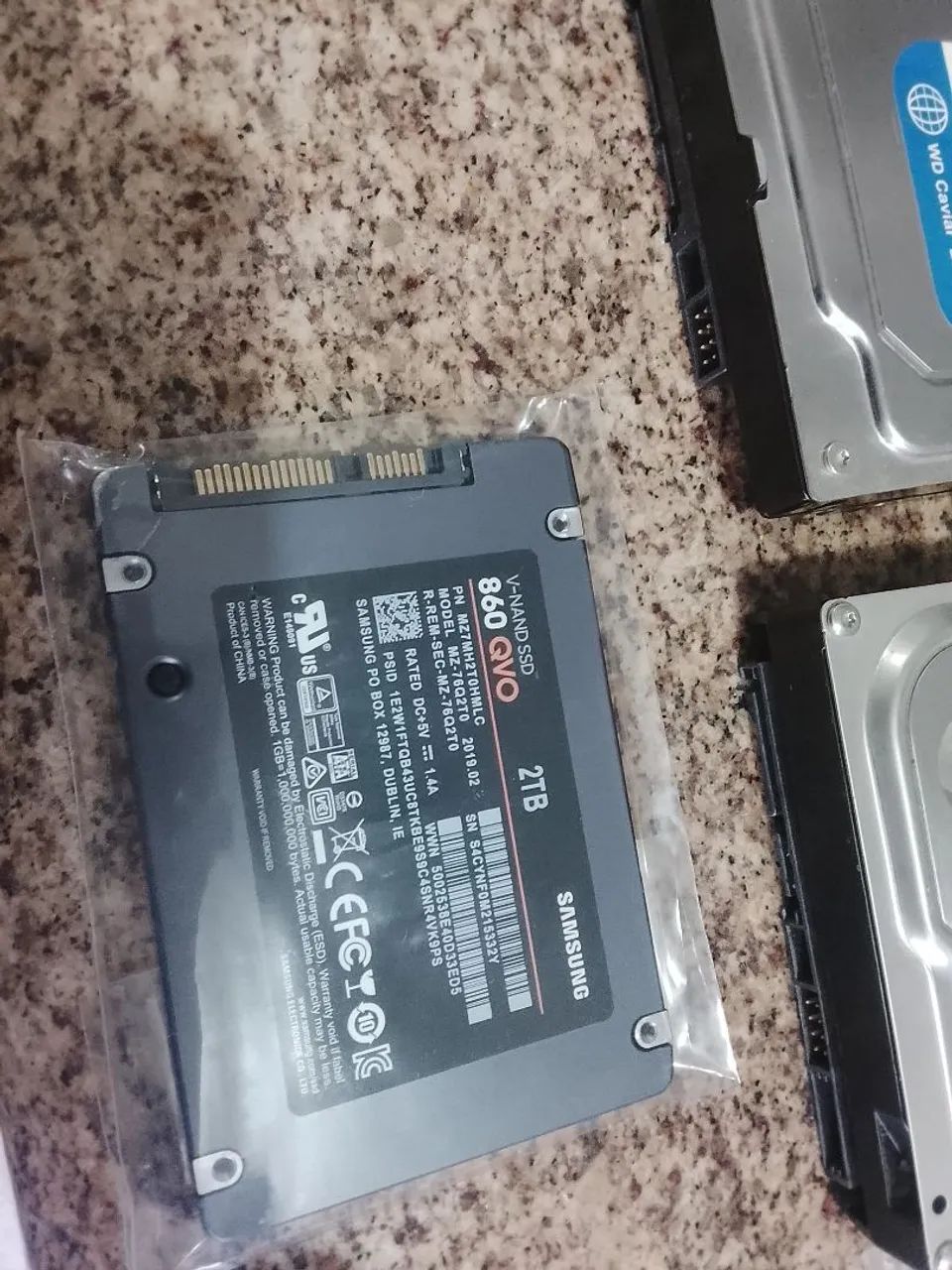 Disco Est. Sol QVO 860 2TB - Foto 4