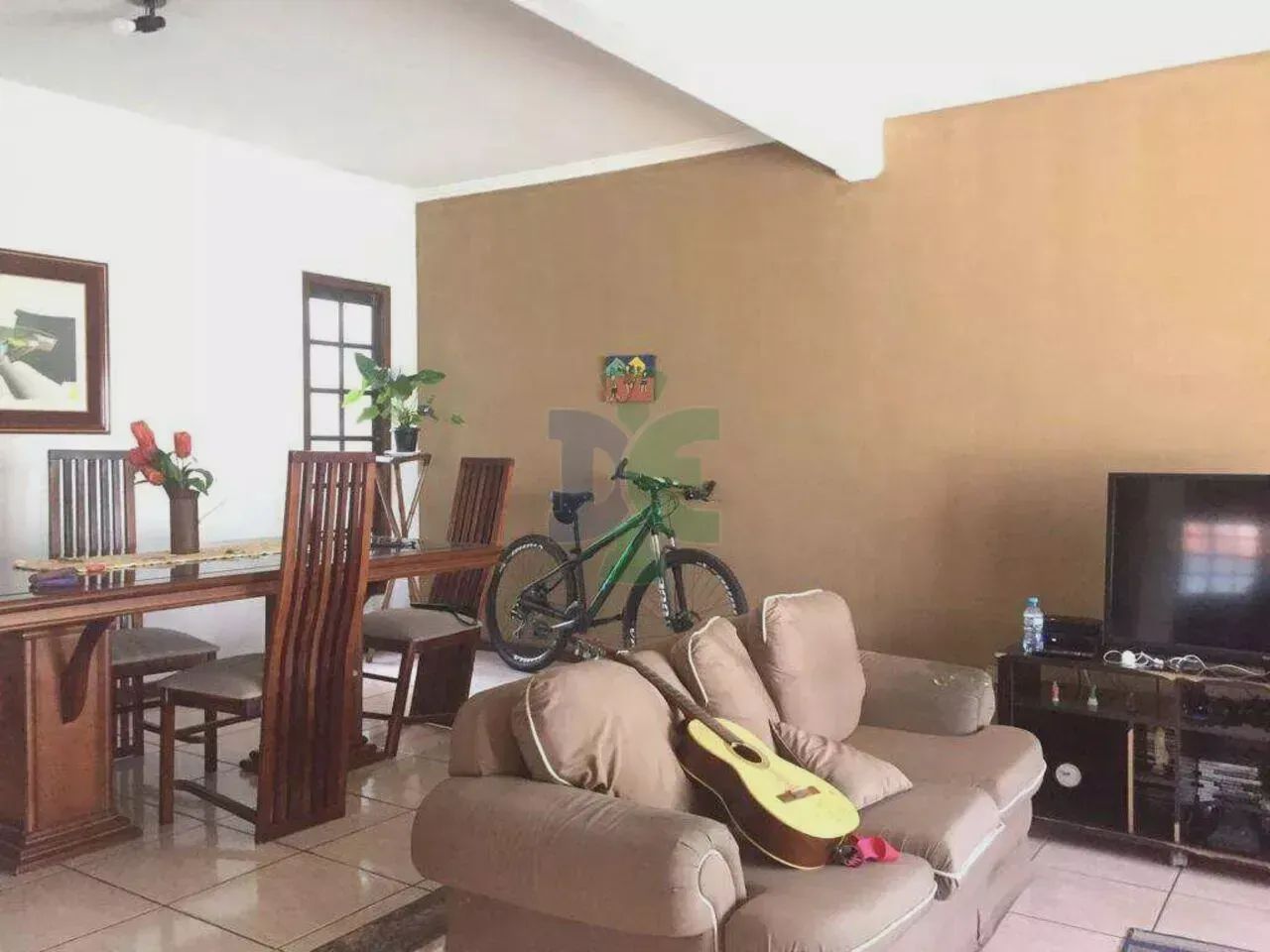 CASA 3 DORMITÓRIOS CIDADE JARDIM - JACAREÍ / SP - Foto 2
