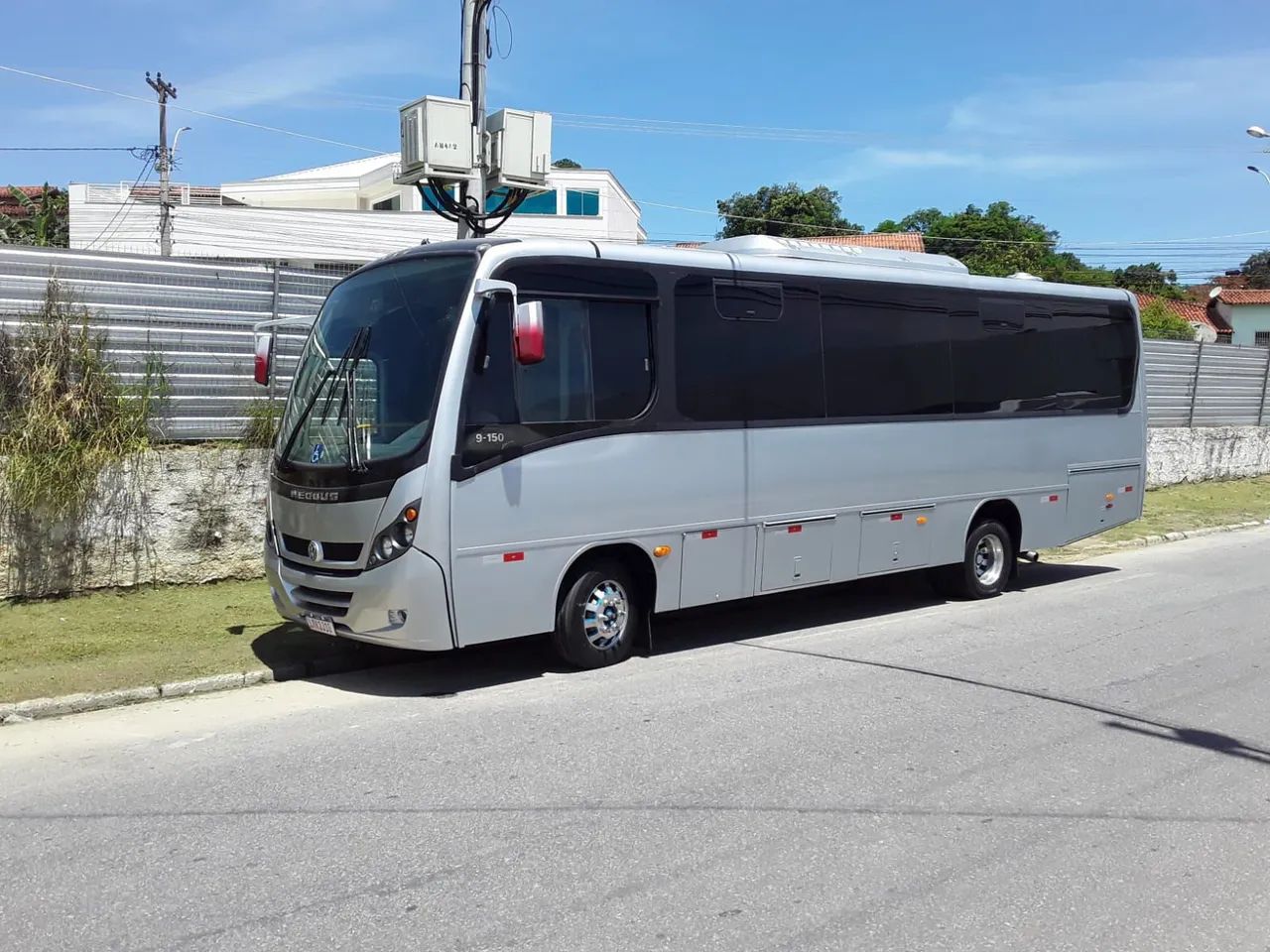 Micro-ônibus com banheiro  - Foto 2