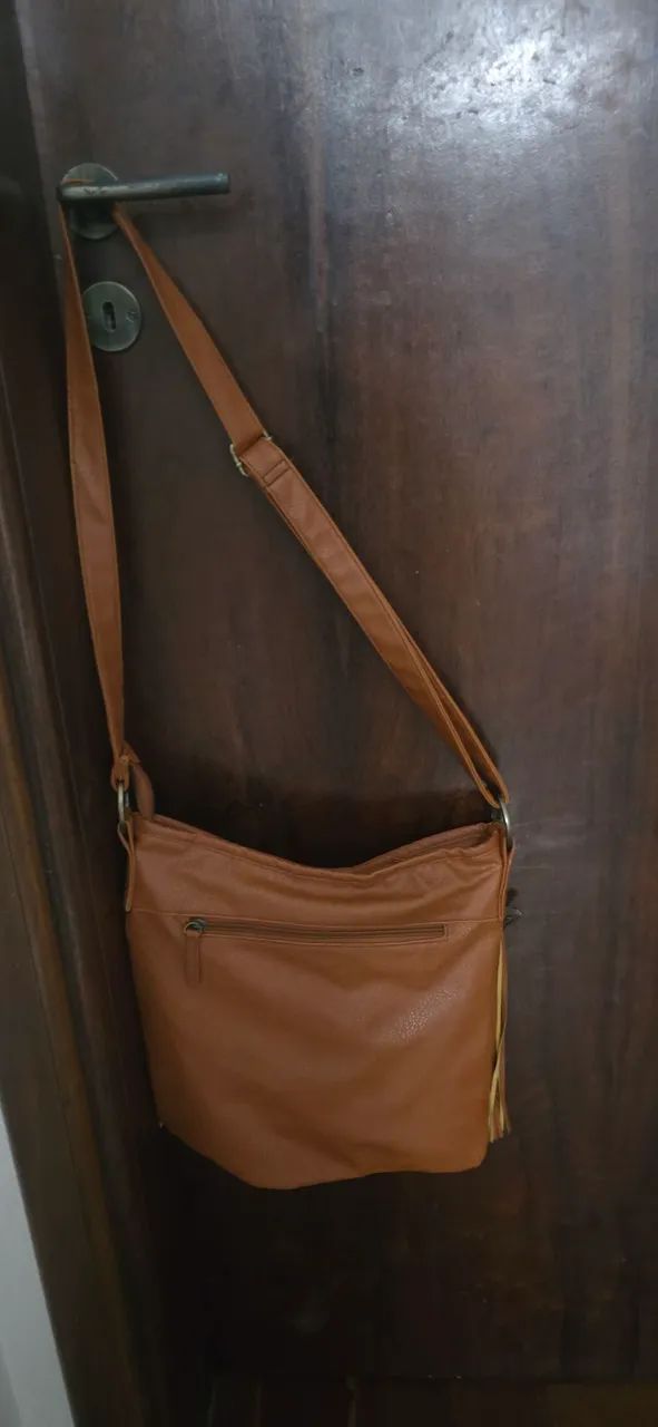 Bolsa Roxy de franja e de couro veio dos EUA - Foto 5