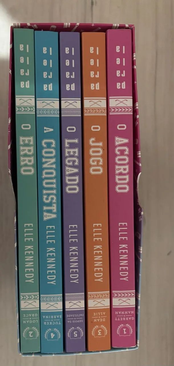 Box de livro off campus - Foto 3