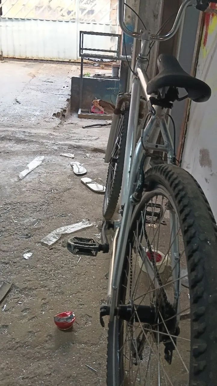 Bicicleta  quadro alumínio 
