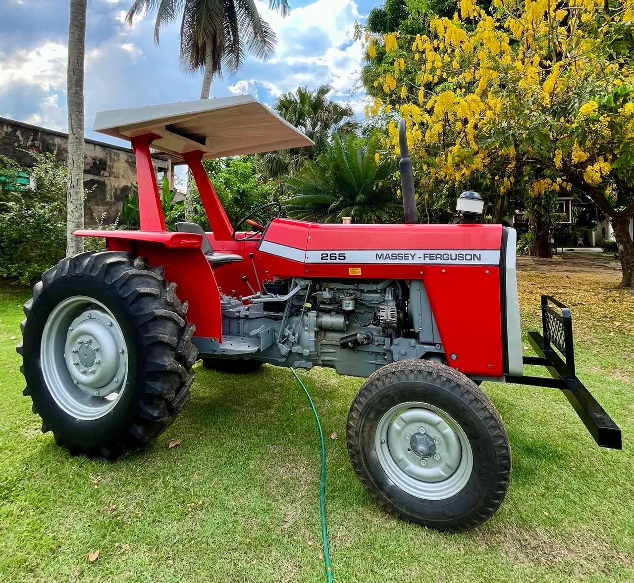 Trator Massey Ferguson - 265  - Foto 2