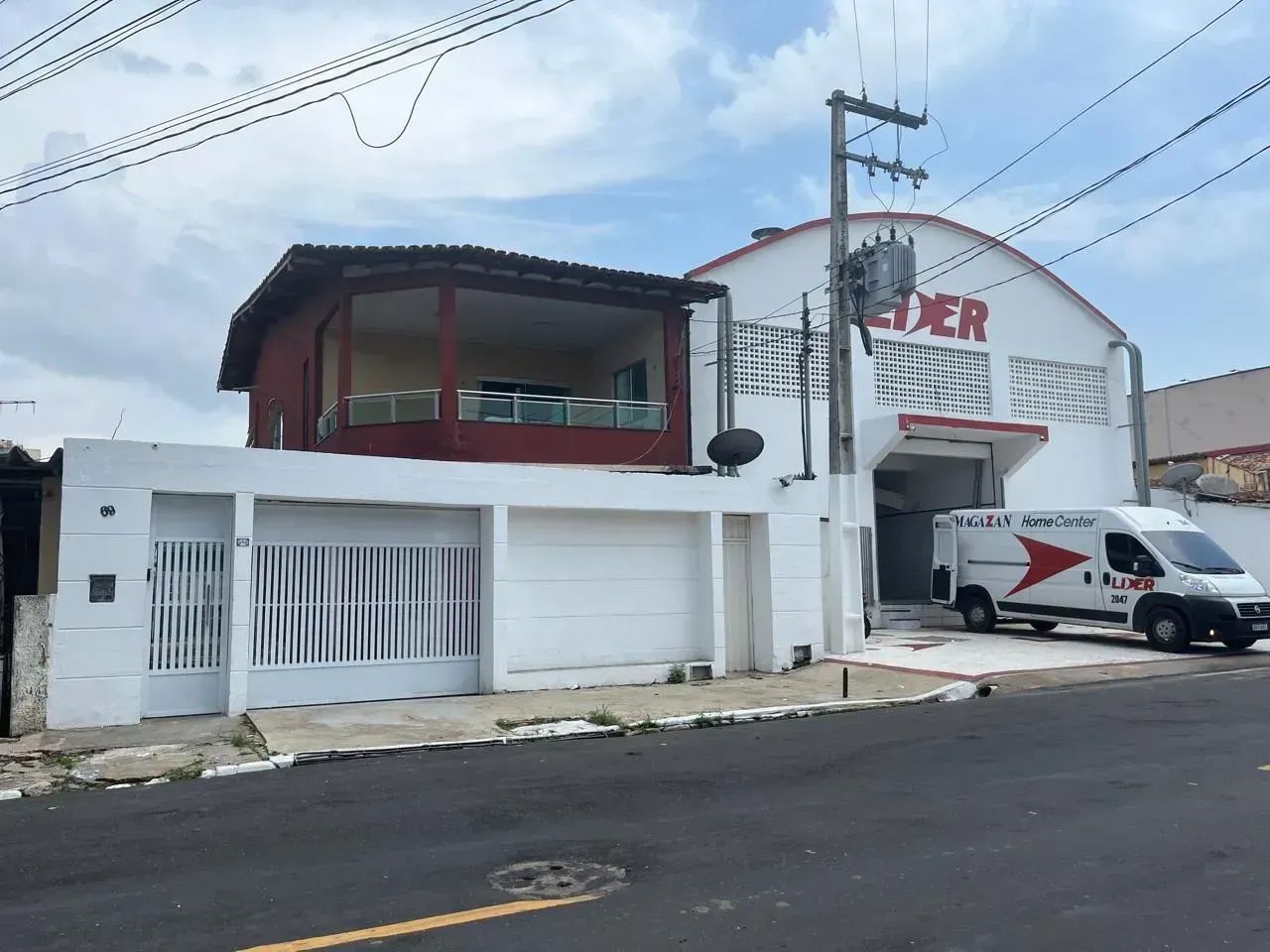 Alugo casa térrea na cidade velha 4 quartos. - Foto 3