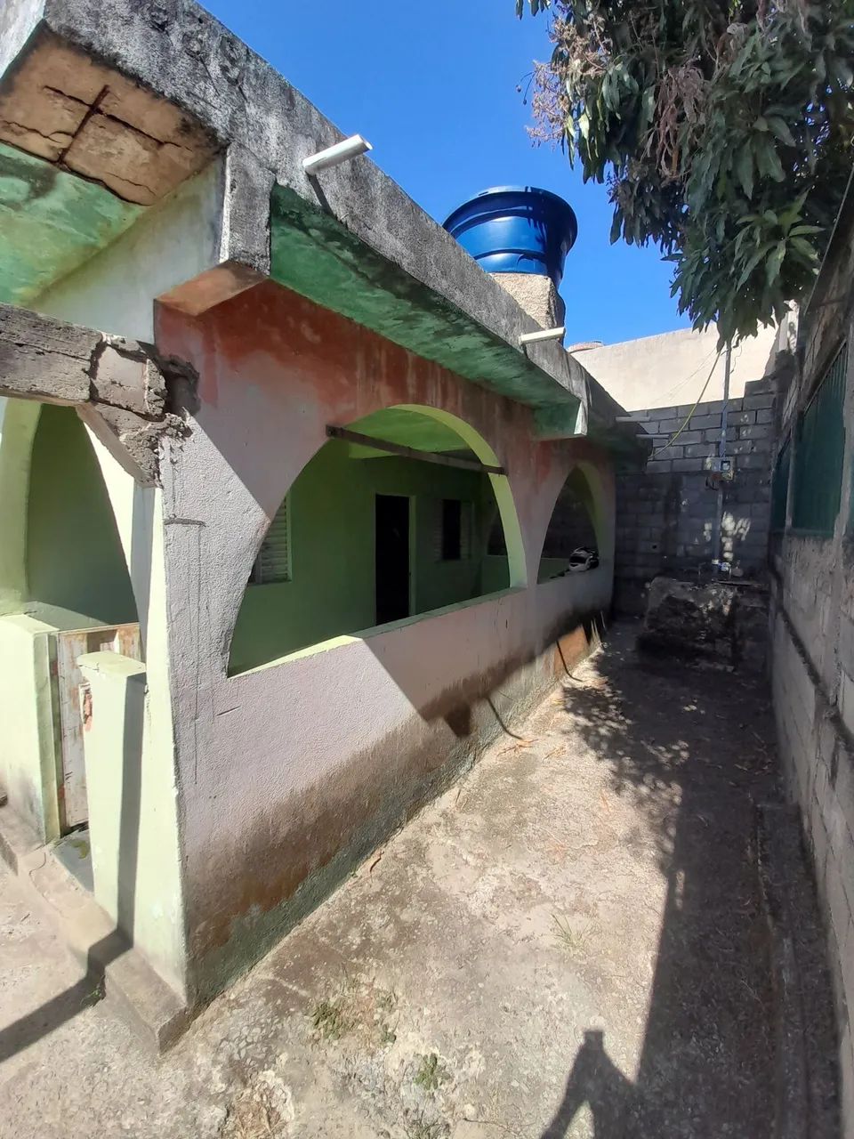 CASA NA AVENIDA PRINCIPAL - Foto 2