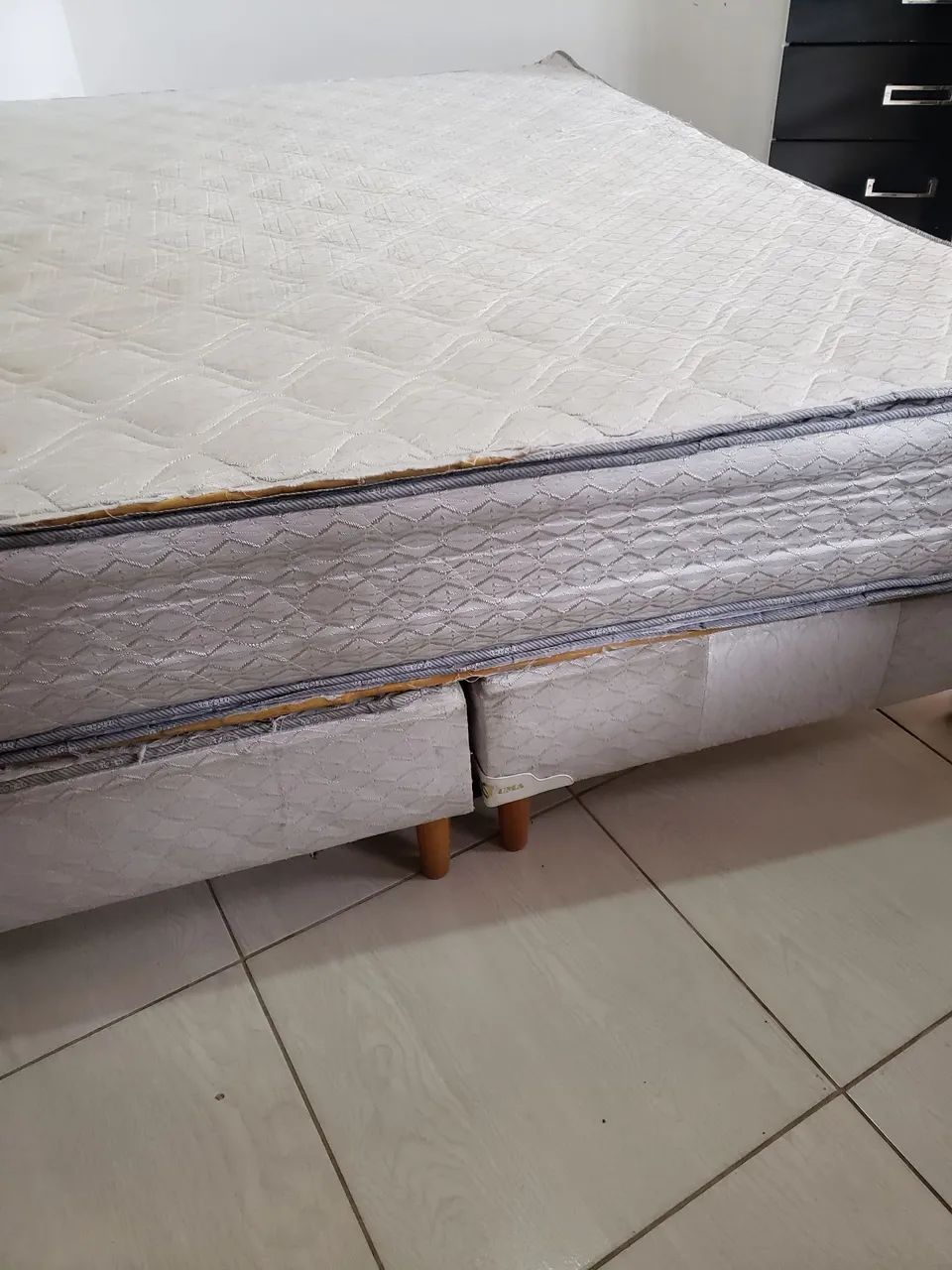 CAMA BOX KING. PRECO DE DESAPEGO !!!