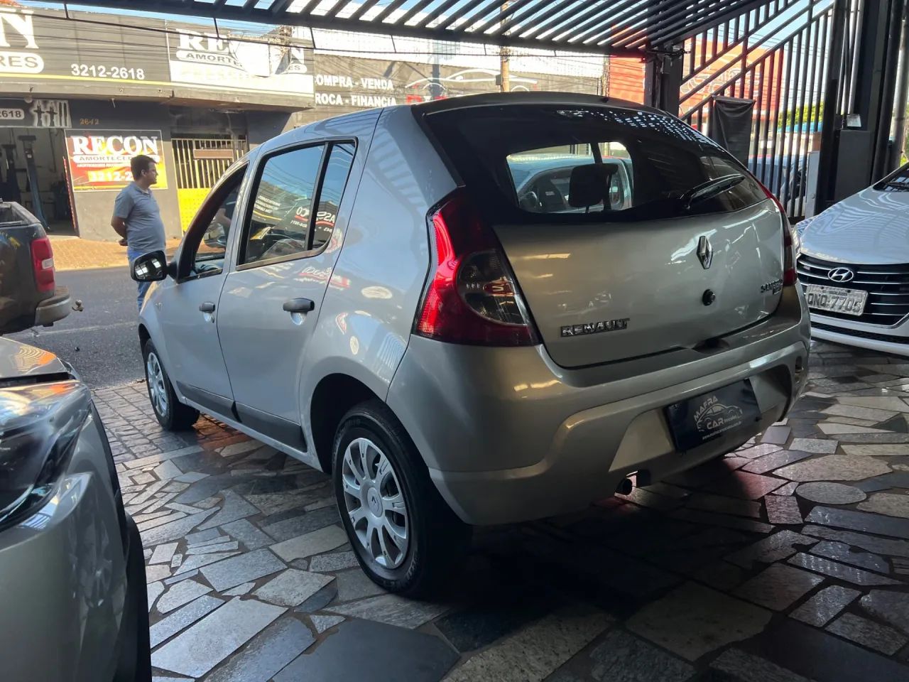 Renault Sandero Expression Flex 1.0 12V 5P 2010 - Foto 3