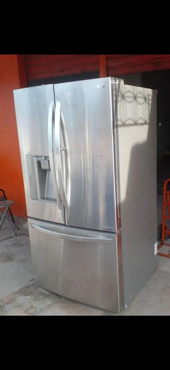 Geladeira com defeito