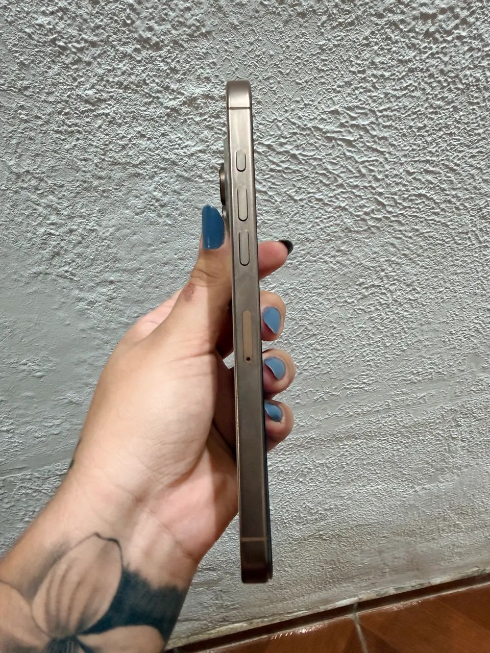 iPhone 16 pro max  - Foto 2