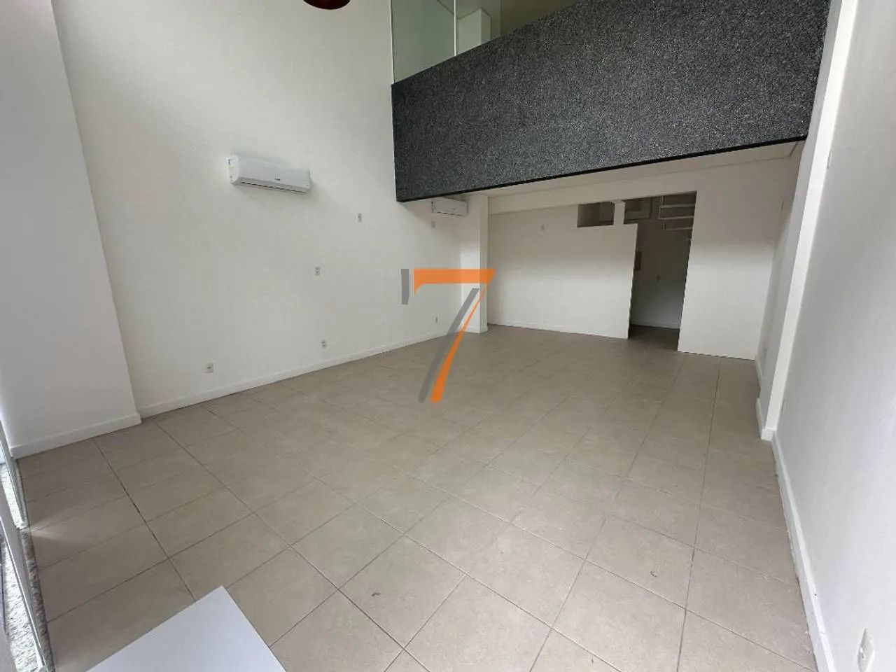 Loja para alugar, 76 m² por R$ 5.076,00/mês - Canto - Florianópolis/SC - Foto 5