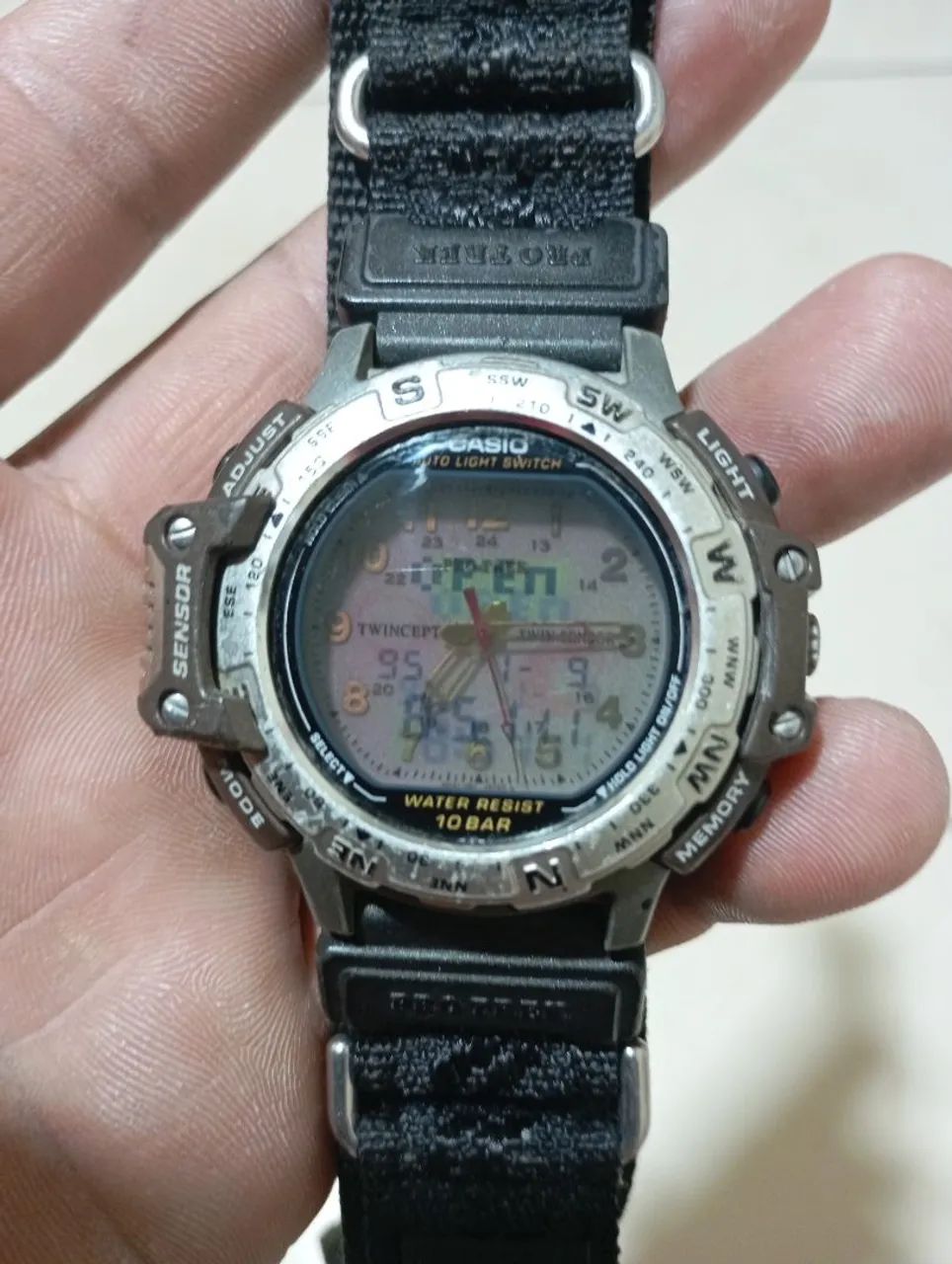 Relógio Casio pro Trek todo original  valor 1.800 - Foto 2