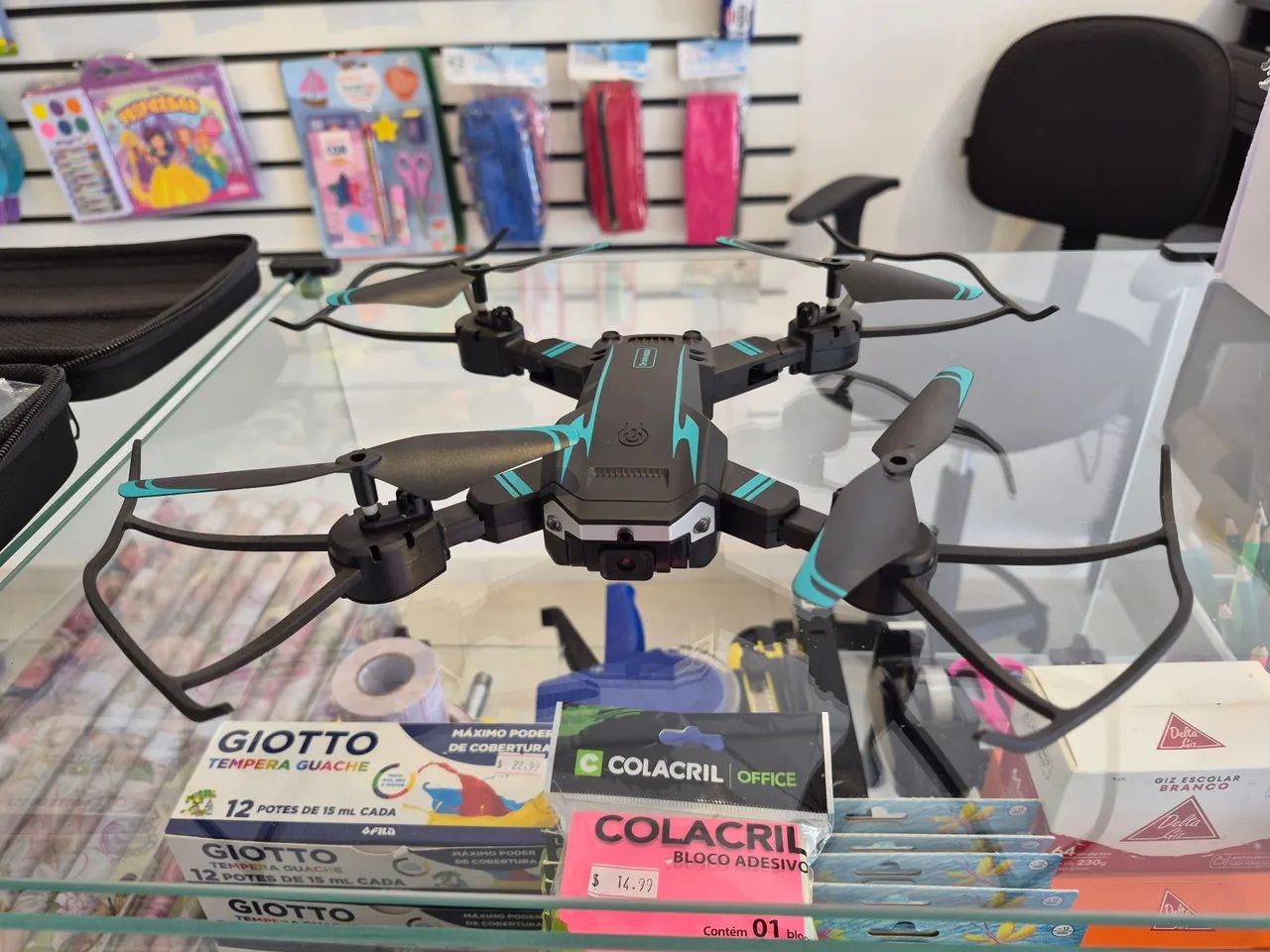 Drone E88/E58 HD Dobrável com Câmera 8K, Controle, Maleta e Acessórios - Completo! - Foto 2