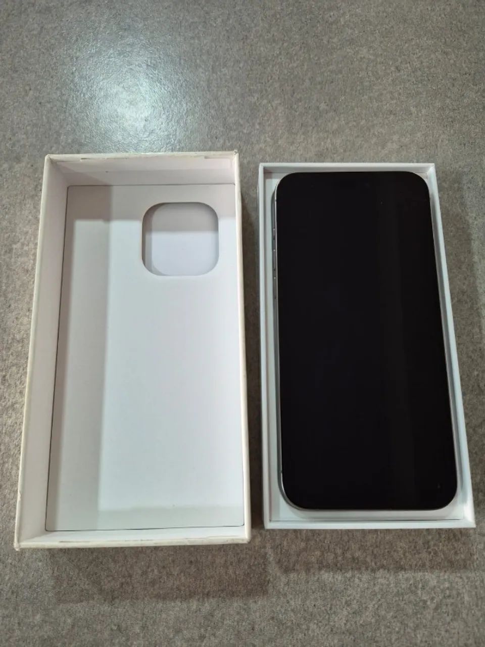 iPhone 15 pro Max - Foto 2