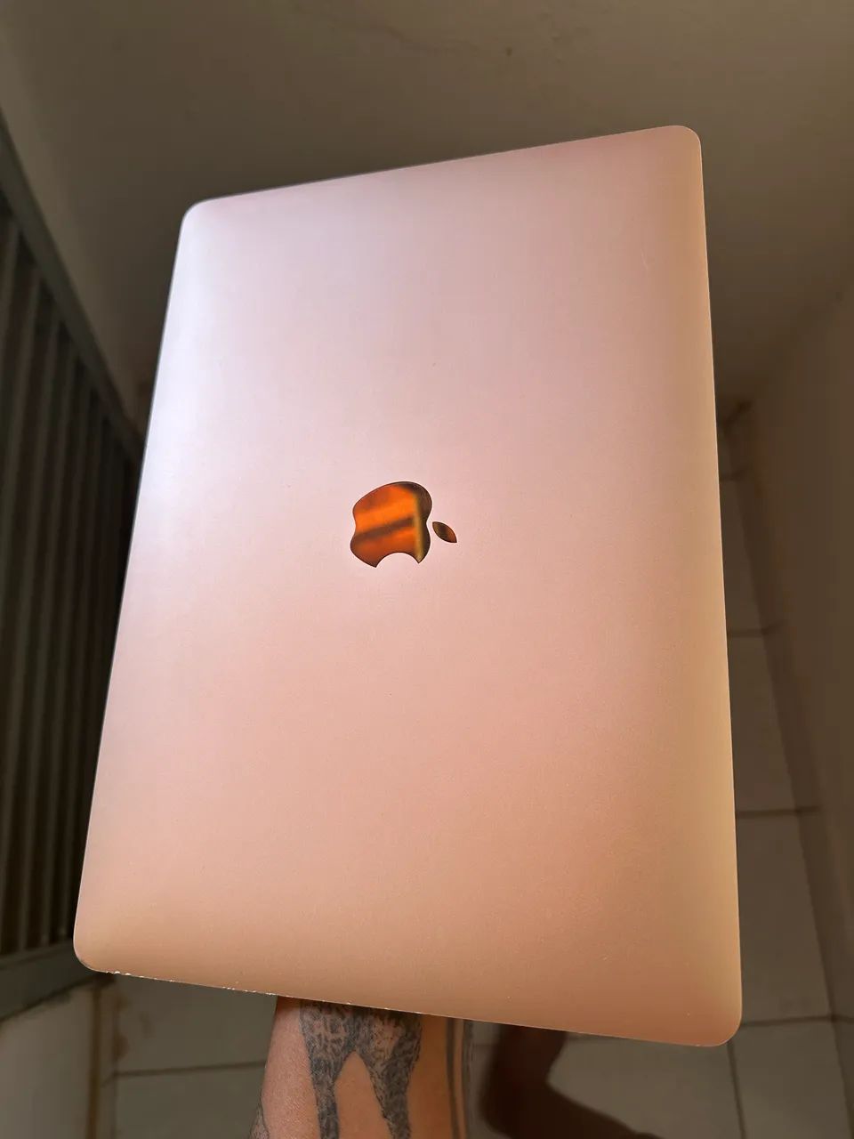 MacBook Air M1 Gold - Foto 3