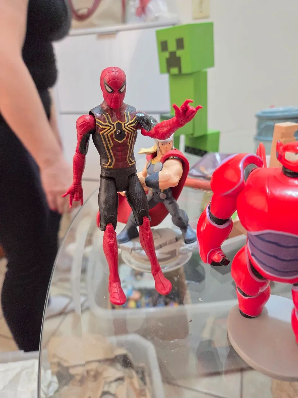 Boneco Action Figure Homem-Aranha Iron Spider Marvel
