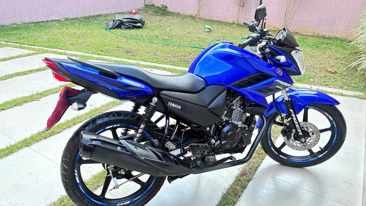 Fazer 150 SED 2023  (SÓ 5mil KM) ZERADA!! - Foto 3