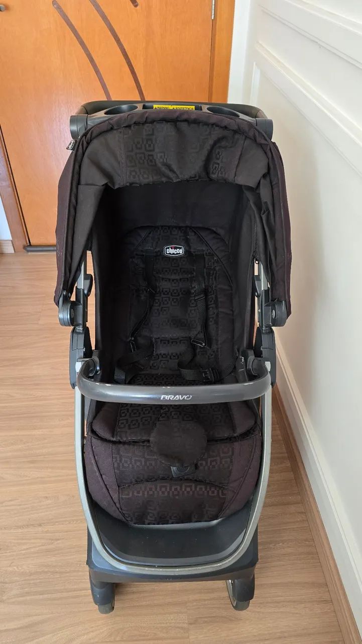 Carrinho de Bebê Chicco Bravo - Ótimo Estado - Foto 3