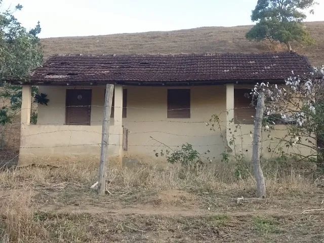 Casa com terreno grande  - Foto 5