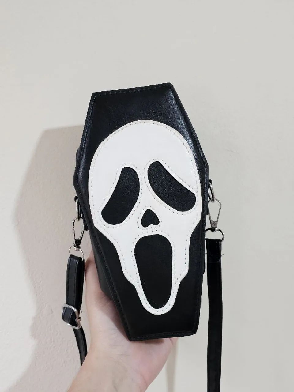 Bolsa Ghostface - Pânico/Scream - Formato Caixão - Foto 2