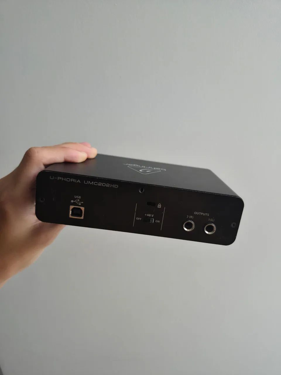 Behringer UMC202HD Audio Interface416602592463431682
