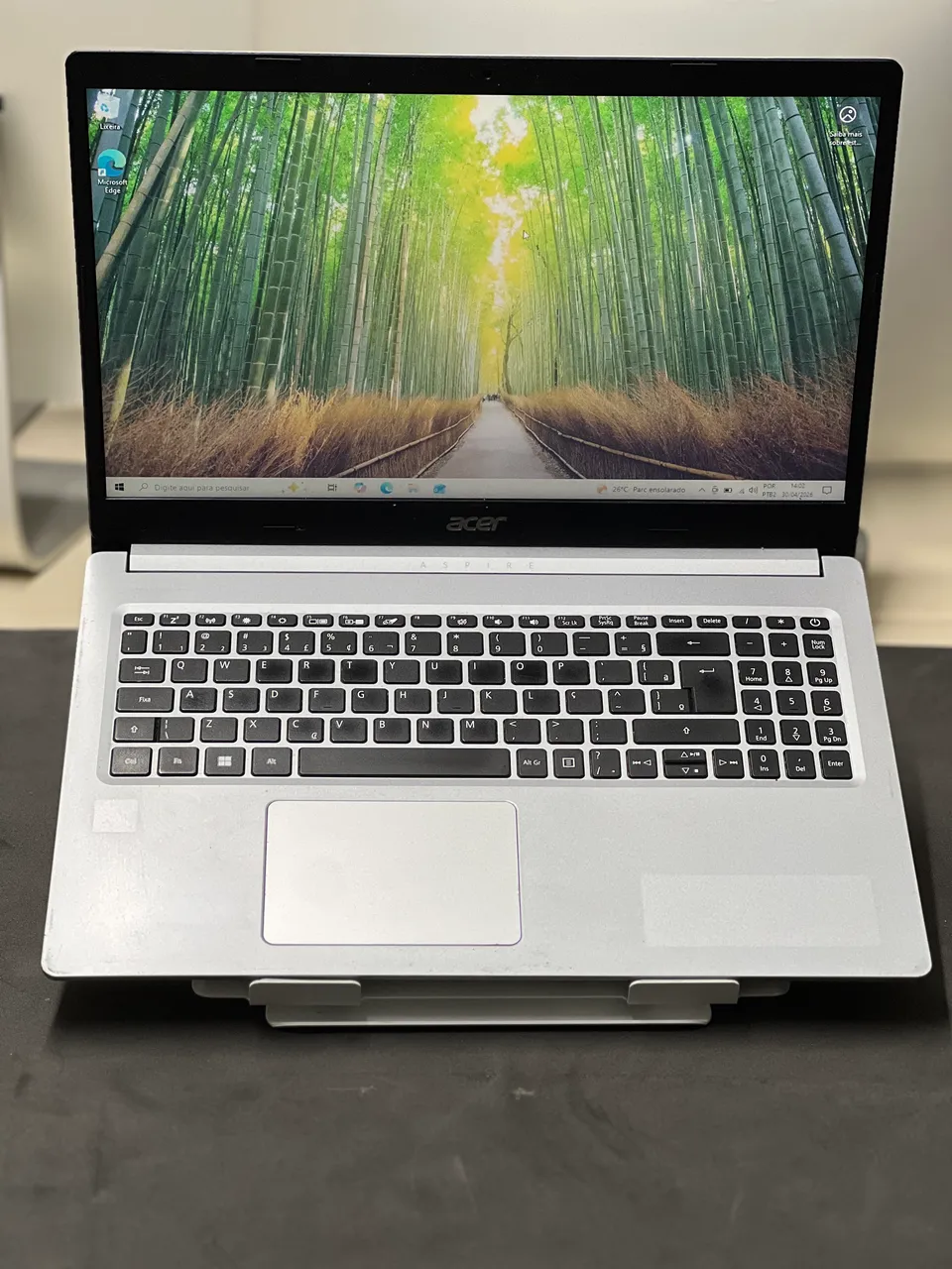 Notebook Gamer Asus Tuf A16 - Ryzen 7 7735HS - RX 7700s - 16GB