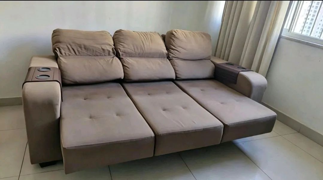 Sofá Retrátil 3 Lugares - Foto 3