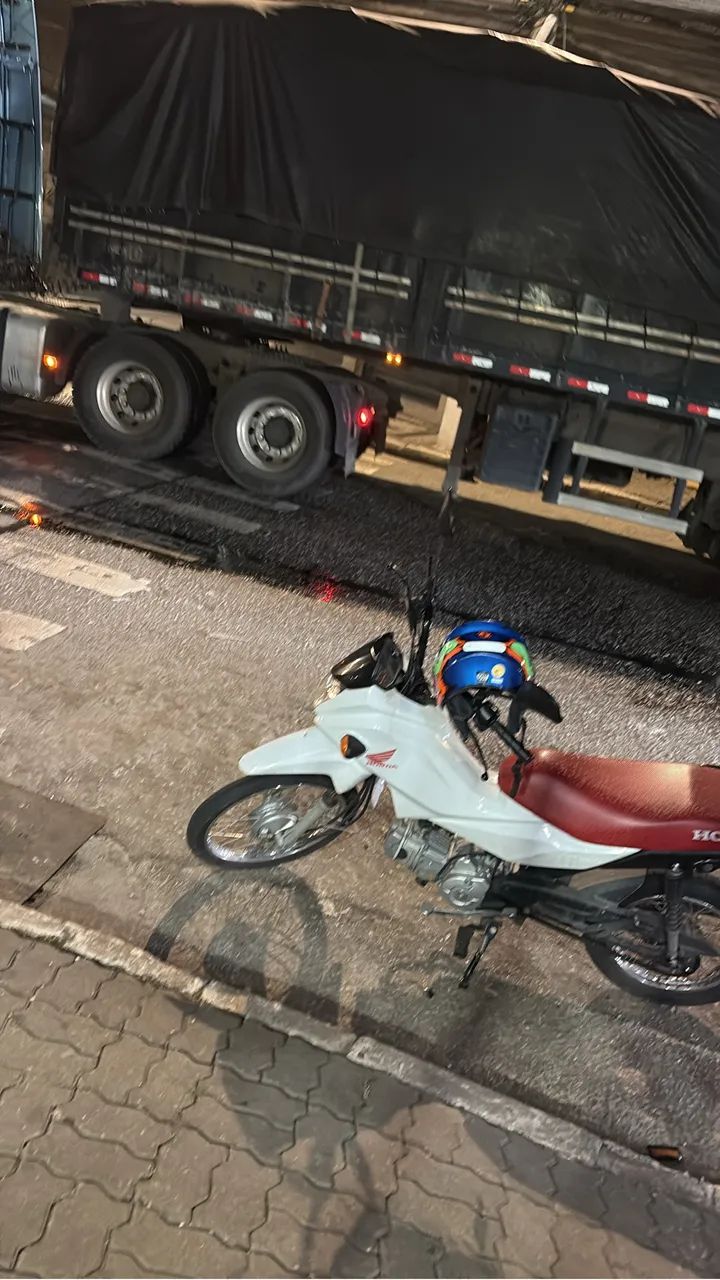 Moto pouco rodada 