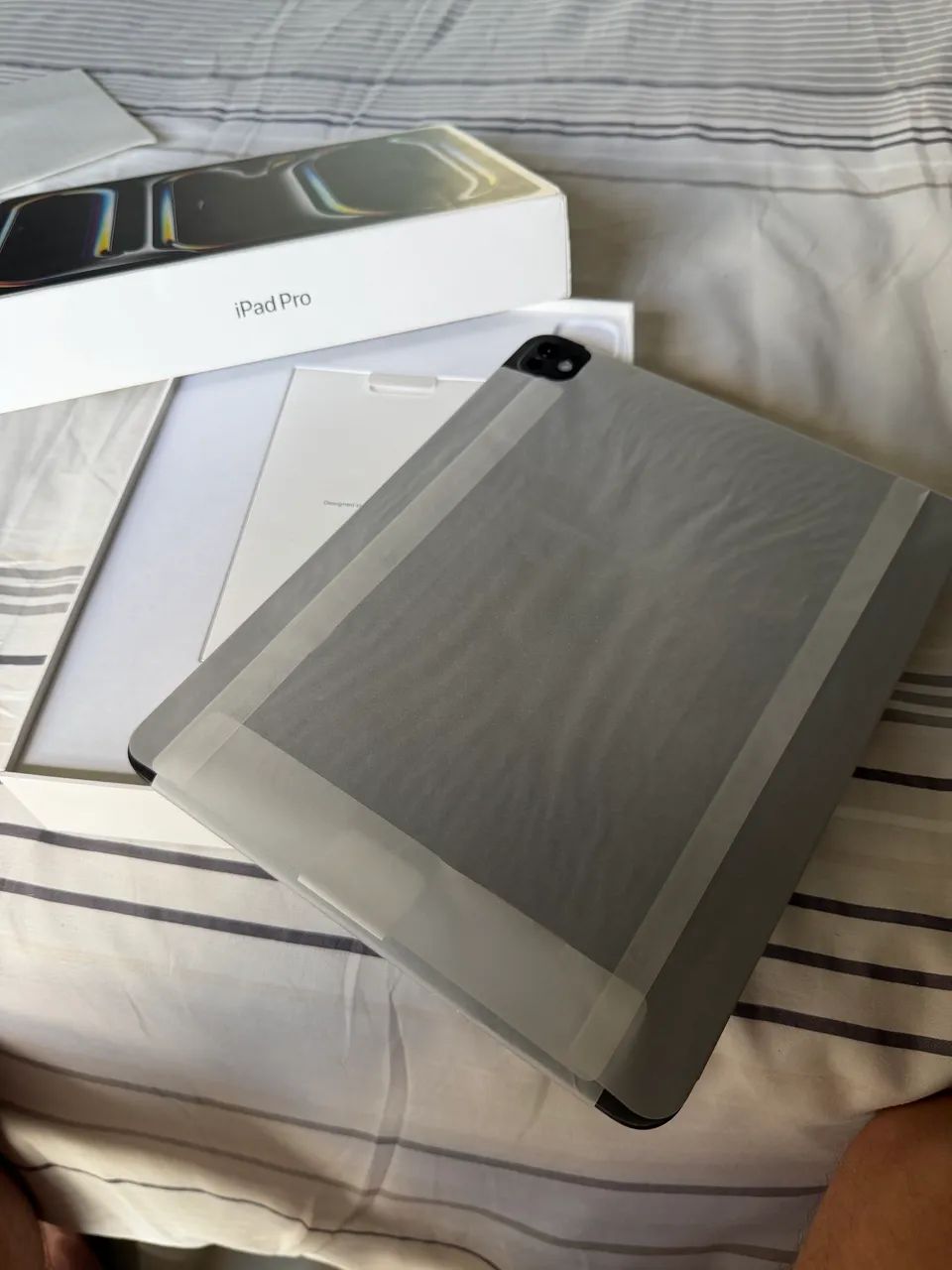 IPAD PRO M4 13 256gb WIFI - Tablets e E-Readers - Jardim Goiás