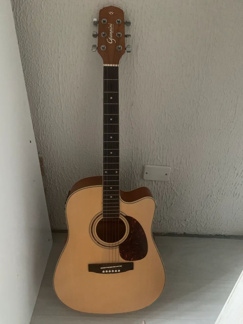 Violão Giannini