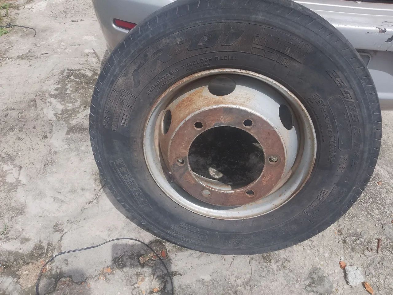 Peneu para estepe de caminhão 3/4 wkv - Foto 3