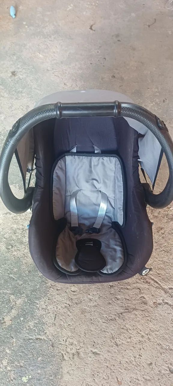 Vendo bebê conforto 150,00 e andajar 120,00 - Foto 4