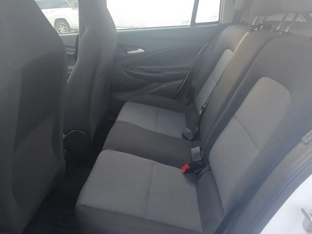 Chevrolet Onix Hatch 1.0 12V Flex Mec. 4P 2021 - Foto 5