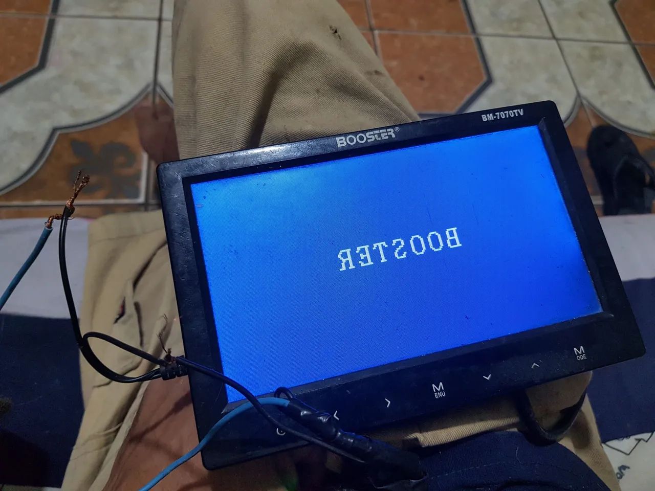 Tela7 polegadas lcd tv booster bm7070tv falta conector de vídeo  funcionando  - Foto 3