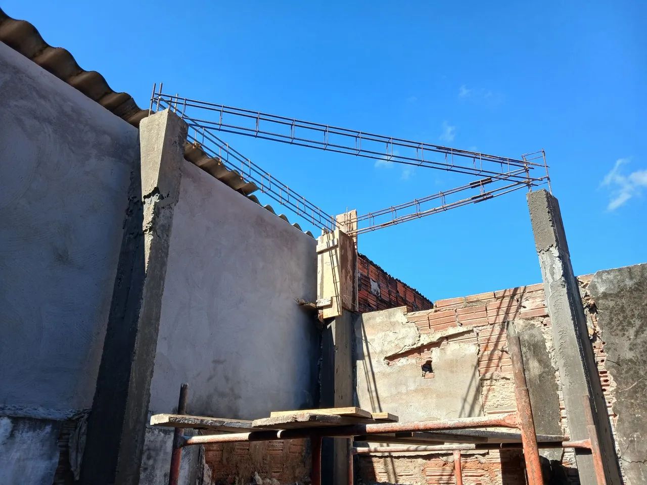 Base para instalação de caixa d`agua