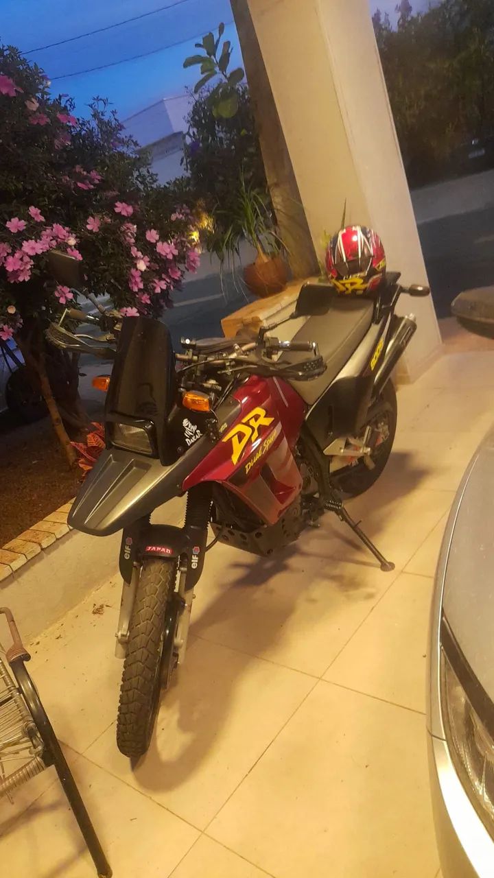 Moto Dr 800s pra sair rápido  - Foto 3