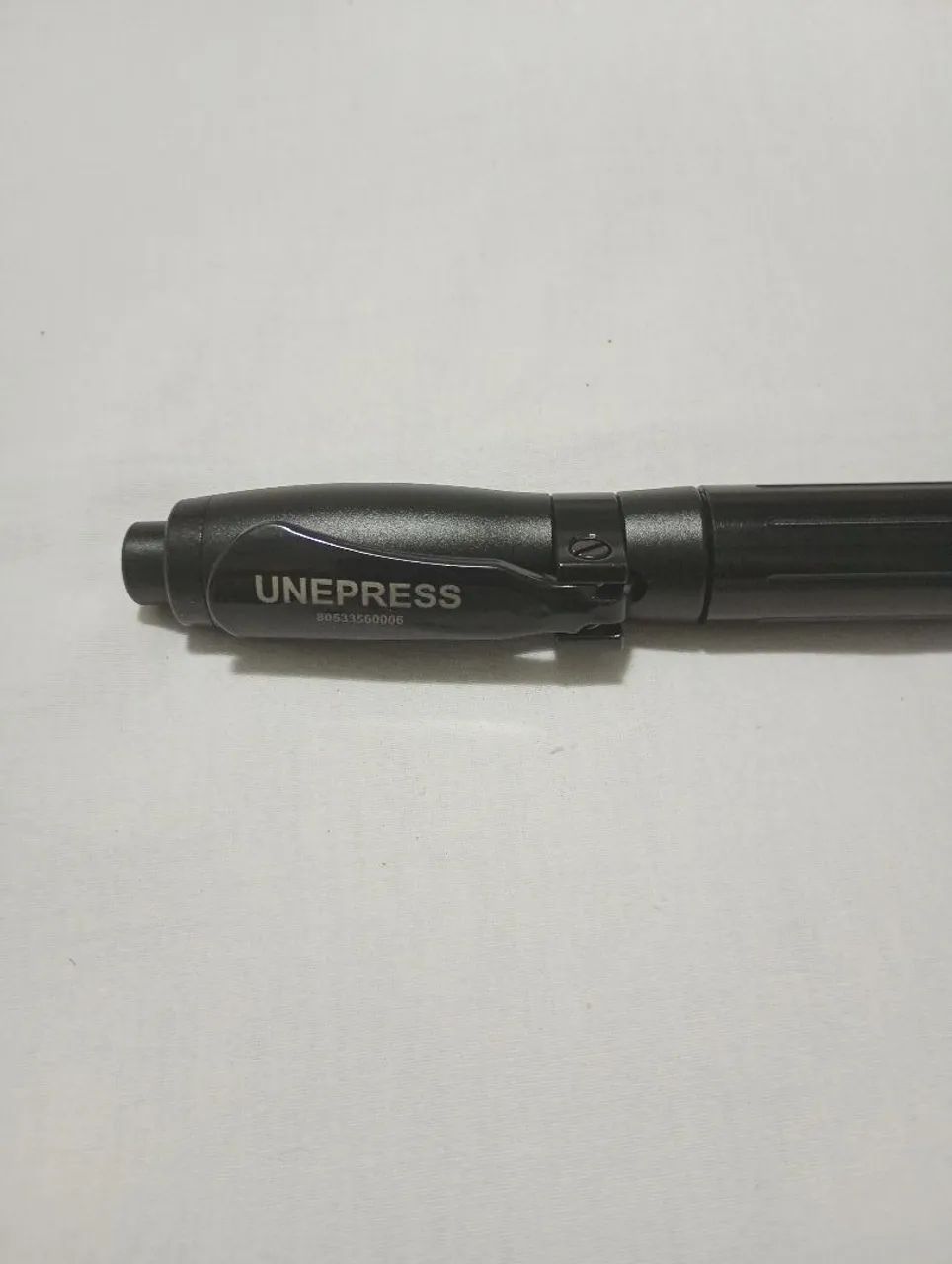 Caneta pressurizada unepress preta com Anvisa  - Foto 2