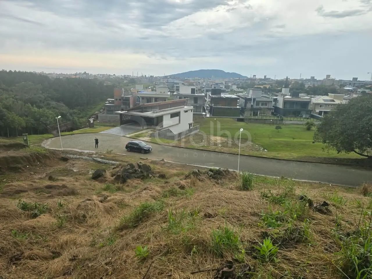 Terreno de 2251,84m² nos ingleses - Foto 4