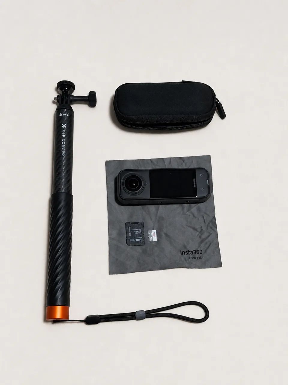 Insta360 X5