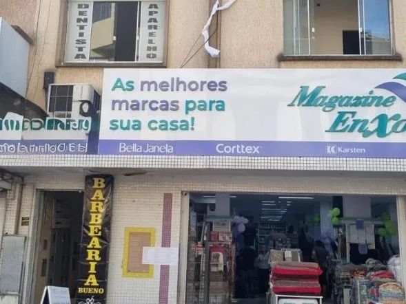 SALA COMERCIAL PARA LOCAÇÃO NO CENTRO
