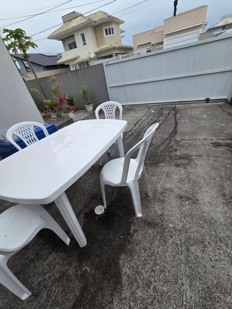Mesa tramontina 1,33 x 84 retangular  4 cadeiras 