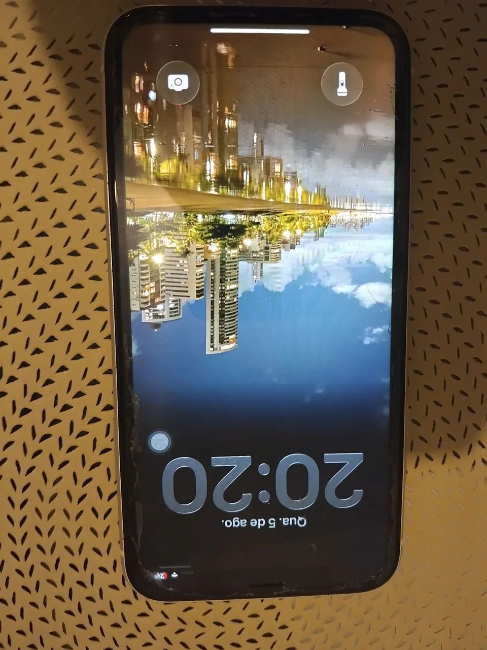 IPhone 11 64GB - Foto 2