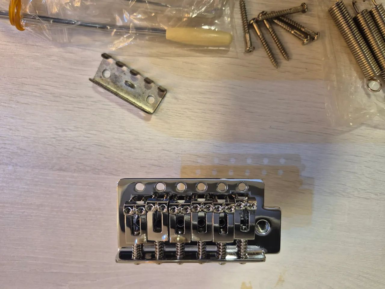 Ponte stratocaster completa SX (nova)