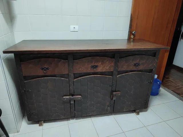 Móveis rusticos 3 móveis(comoda, cama casal com estrado e mesa cabeceira)
