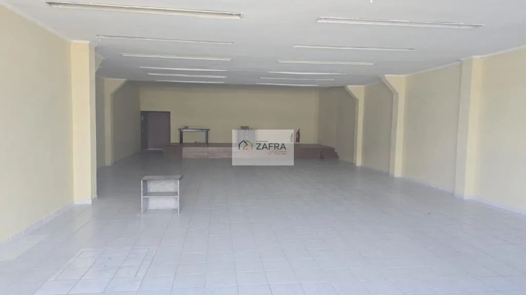 Salão para alugar em Santo André, Vila Alto de Santo André, com 300 m²