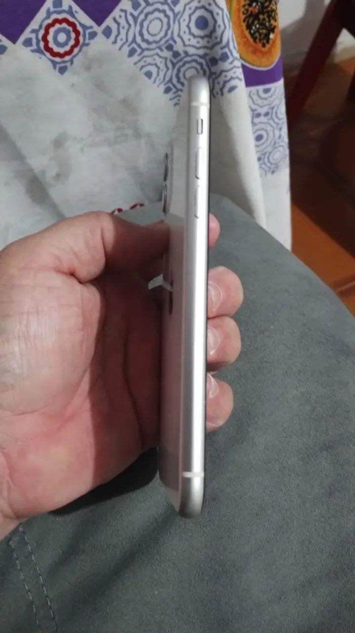 iPhone 11 64g - Foto 2