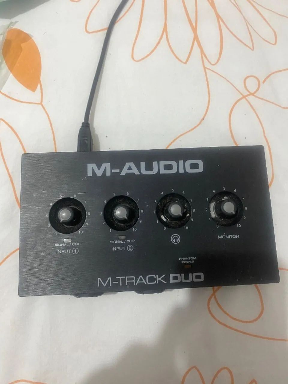 Interface de Áudio M-Audio M-Track Duo - Impecável - Foto 2