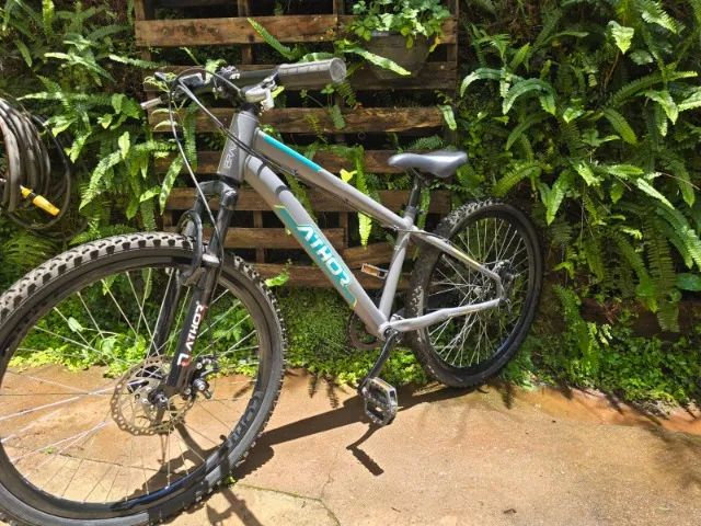 Bicicleta semi nova aro 24 - Athor