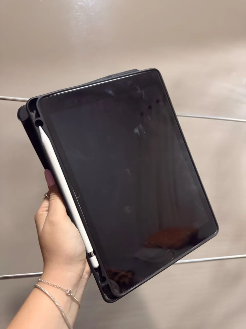 ? VENDO iPad 9ª GERAÇÃO - 64 GB ? 
