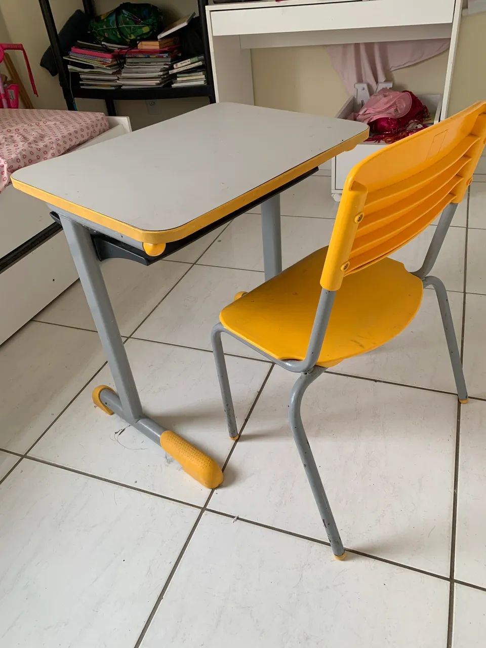 Mesa de estudo infantil - Foto 2